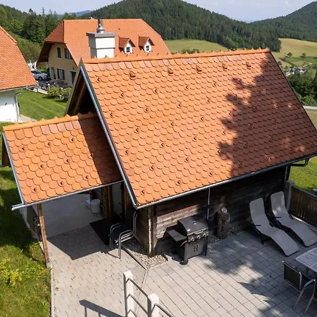 Ferienhuette Zetzhirsch * 魏茨