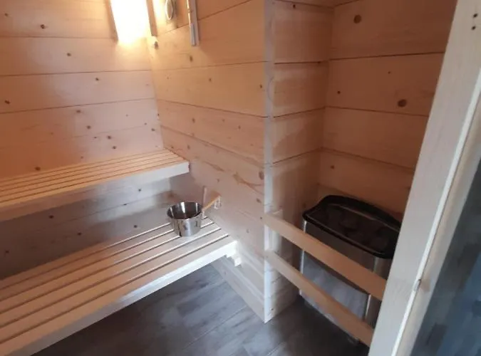 Ferienhuette Zetzhirsch * 魏茨